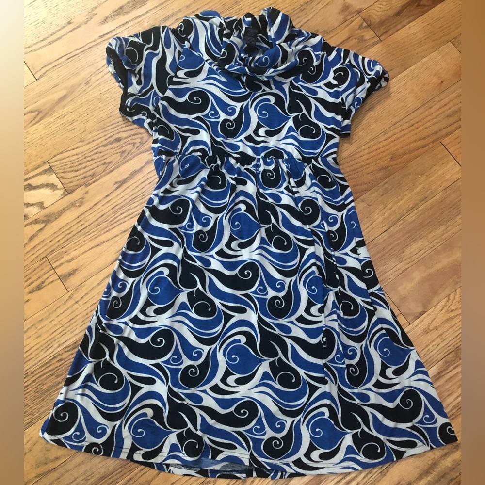 Cute dress size L